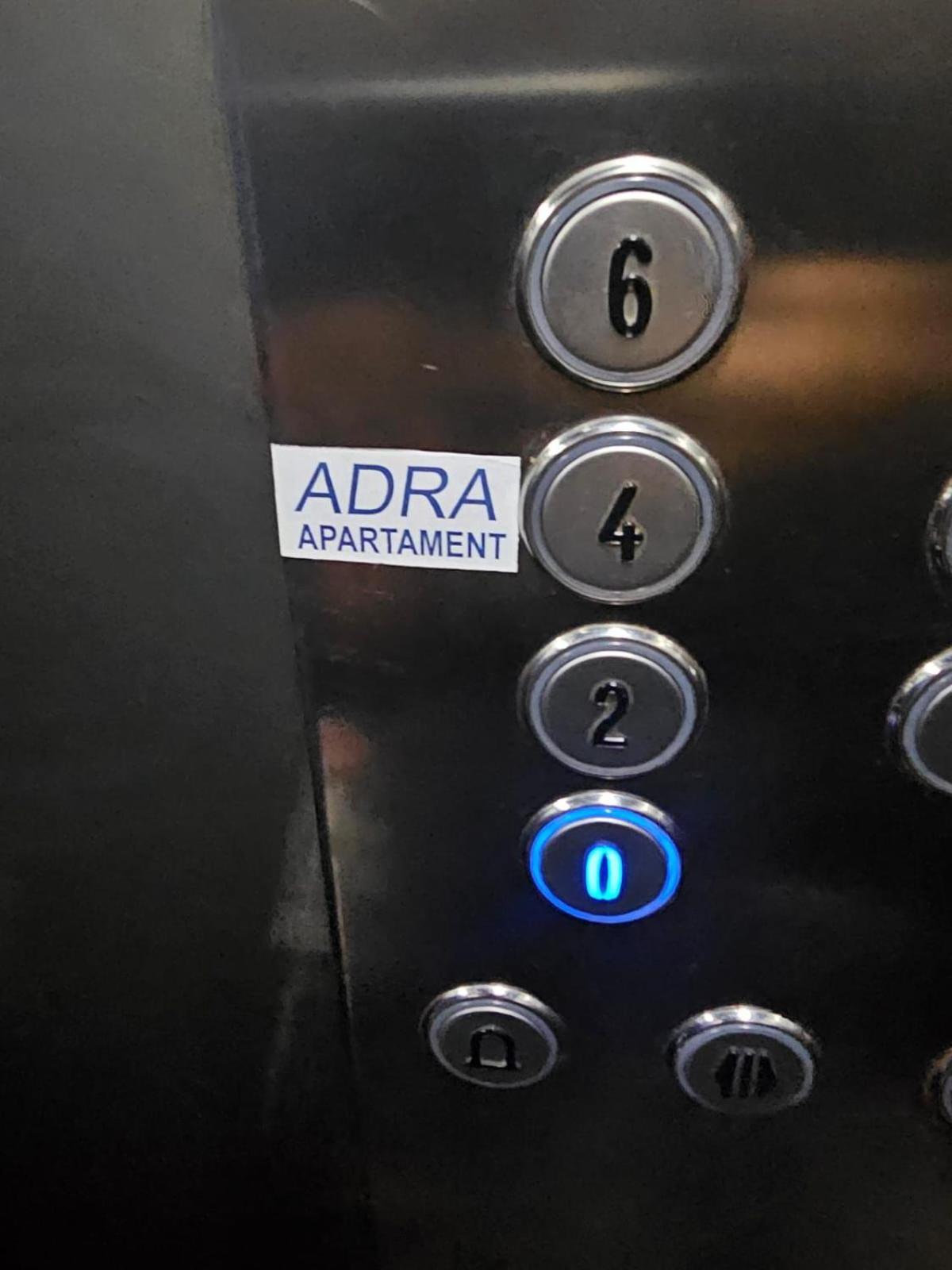 Adra'S Apartment Shkodër Eksteriør billede